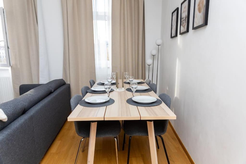 Orestaliving- 3Br On The Daube Canal/Friedensbruecke فيينا المظهر الخارجي الصورة